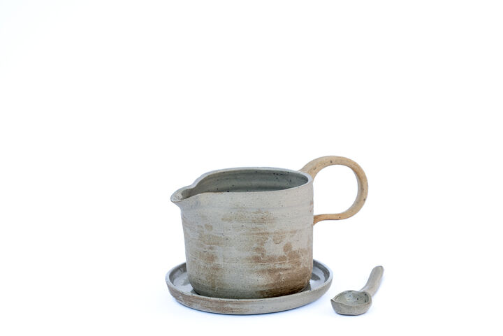 Gravy Boat Set with drip plate and spoon - Pale Blue-Grey (white)