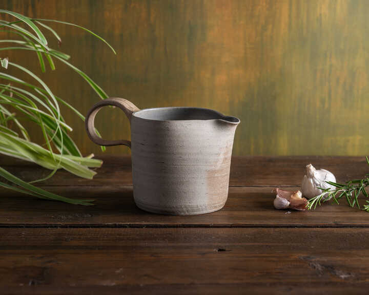 Ceramic Jugs &amp; Pourers